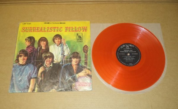 Photo1: Jefferson Airplane - SURREALISTIC PILLOW - LP. ORANGE VINYL (1)