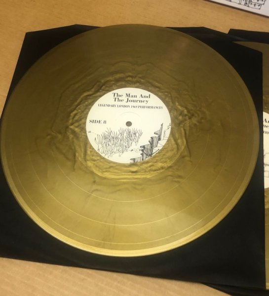 Photo5: Pink Floyd - The Man & The Journey - 5LP GOLD VINYL/ LTD 300 copies (5)