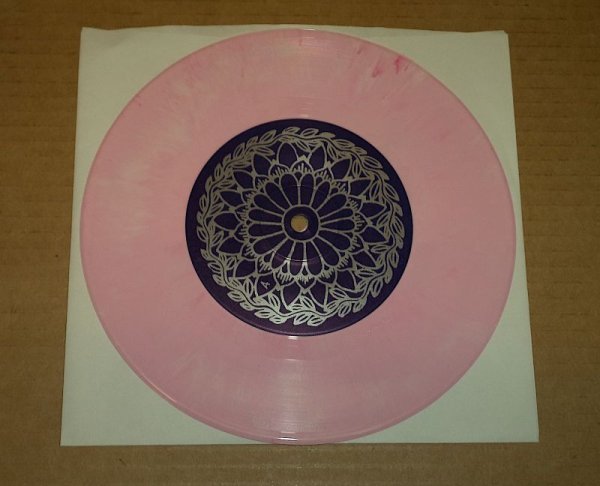 Photo2: Pink Floyd / Syd Barrett ‎– Reaction In G - 7 inch EP PINK VINYL (2)