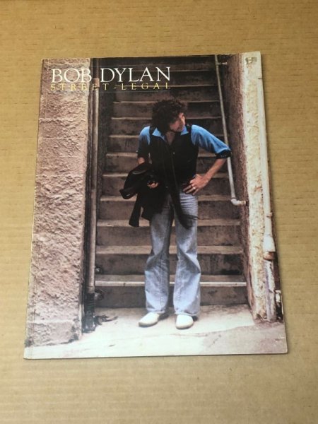 Photo1: BOB DYLAN STEET LEGAL Sheet Music SONGBOOK Piano Vocal GUITAR 1978. Lots of great photos.  (1)