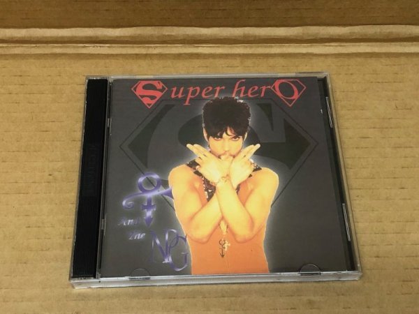 Photo1: PRINCE - SUPER HERO.  2 CD BIRMINGHAM, UK MARCH 18, 1995 (1)