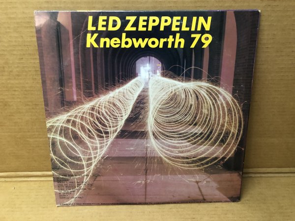 Photo4: Led Zeppelin - Knebworth '79 - 2LP. Phoenix Records 4478. Knebworth Festival, Stevenage, England on August 4th, 1979. (4)