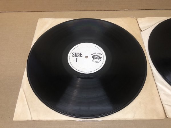 Photo2: Led Zeppelin - Live On Blueberry Hill - 2 LP. TMOQ. The Forum, Los Angeles, CA, September 4, 1970 (2)