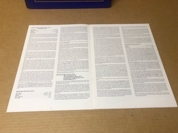 Photo8: Hawkwind - Approved History Of Hawkwind 1967-1982 - 3LP Picture Disc Anthology Orig 1986 release (8)