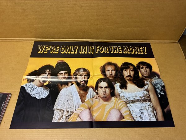 Photo26: Frank Zappa – The Lumpy Money Project/Object 3LP Box Colored Vinyl with/2 posters & booklet (26)