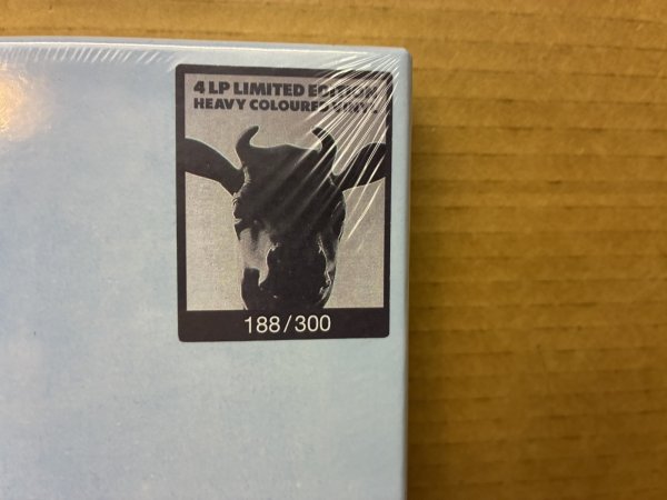 Photo3: Pink Floyd – Atom Heart Mother Remade 4LP colored vinyl  (3)