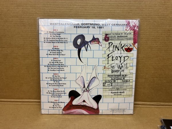 Photo2: Pink Floyd – The Sixth German Show - 3LP. Casino Records. Crystal Violet Vinyl. 150 copies made. #115/150 (2)